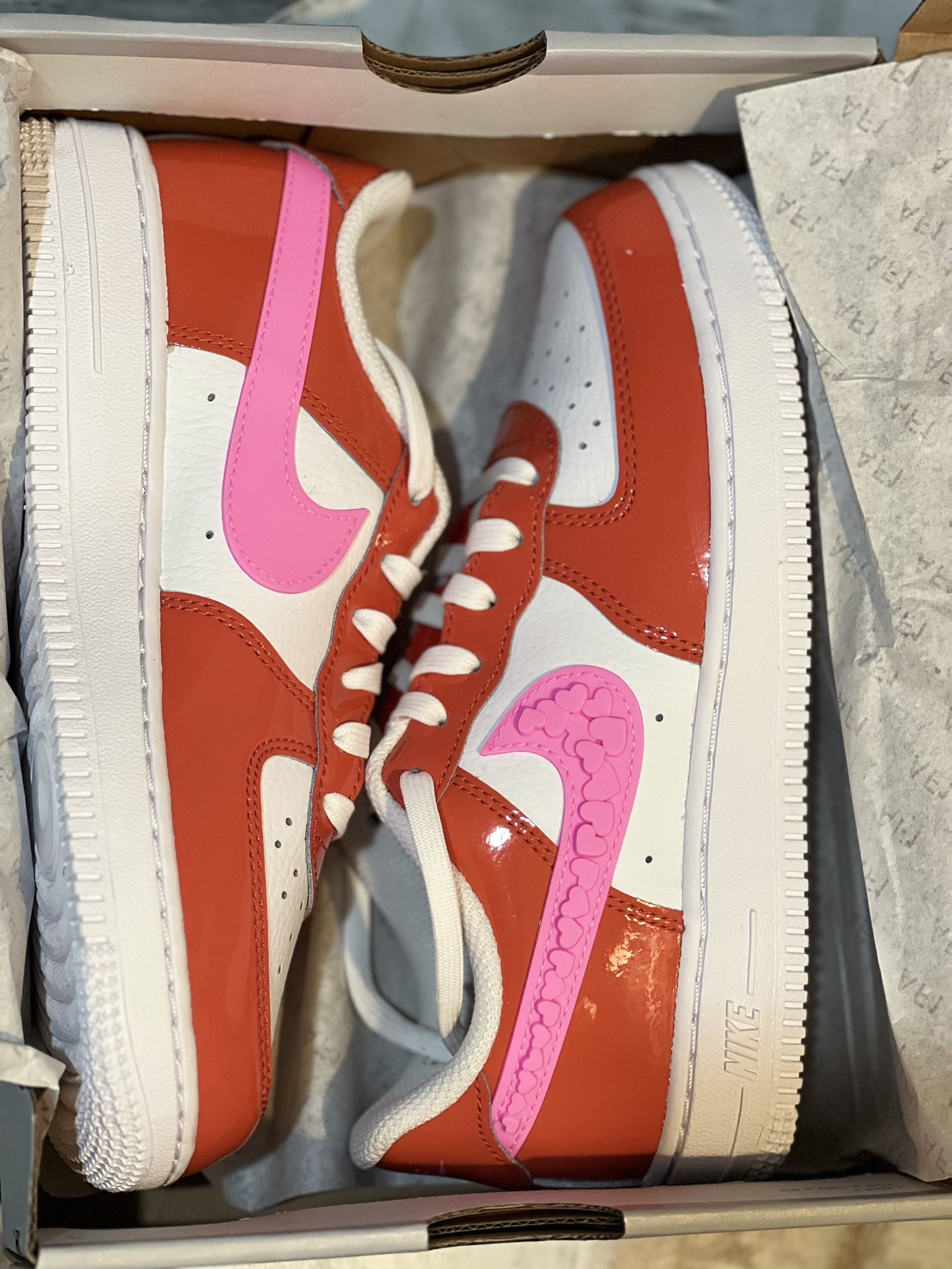 Nike Air Force Valentine's Day Sneakers Size And 3y