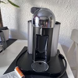 Nespresso Virtuo coffee Machine