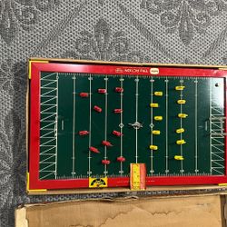 Vintage Tudor Tru-Action Electric Football Game
