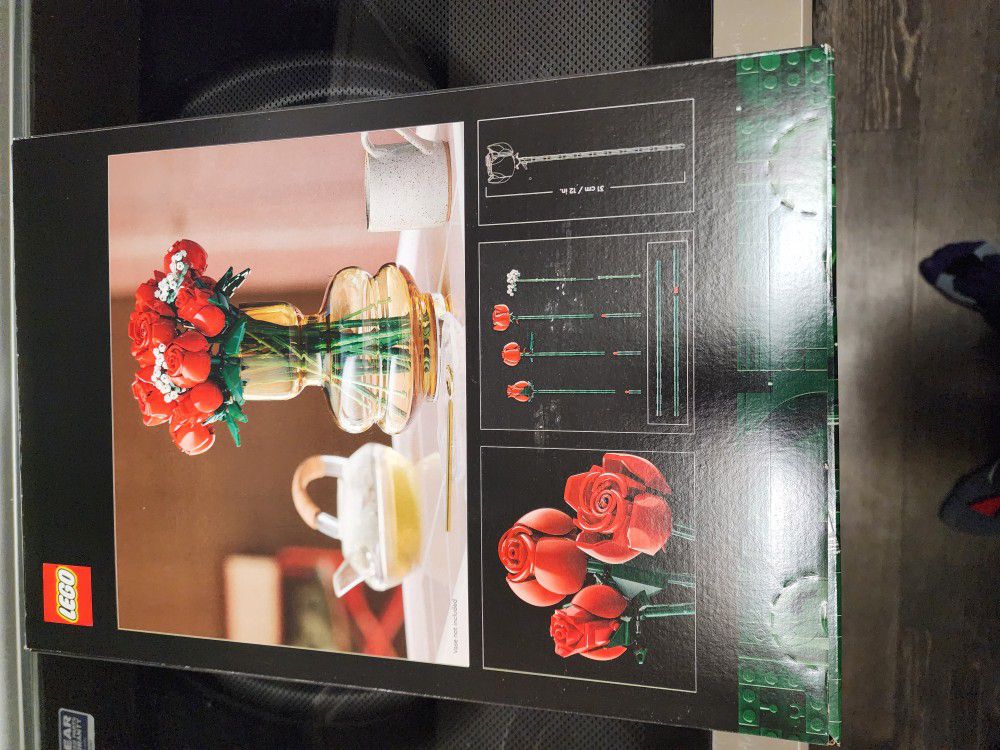 Lego 10328 Flower Bouquet of Roses New Released 2024 for Sale in Fresno, CA  - OfferUp