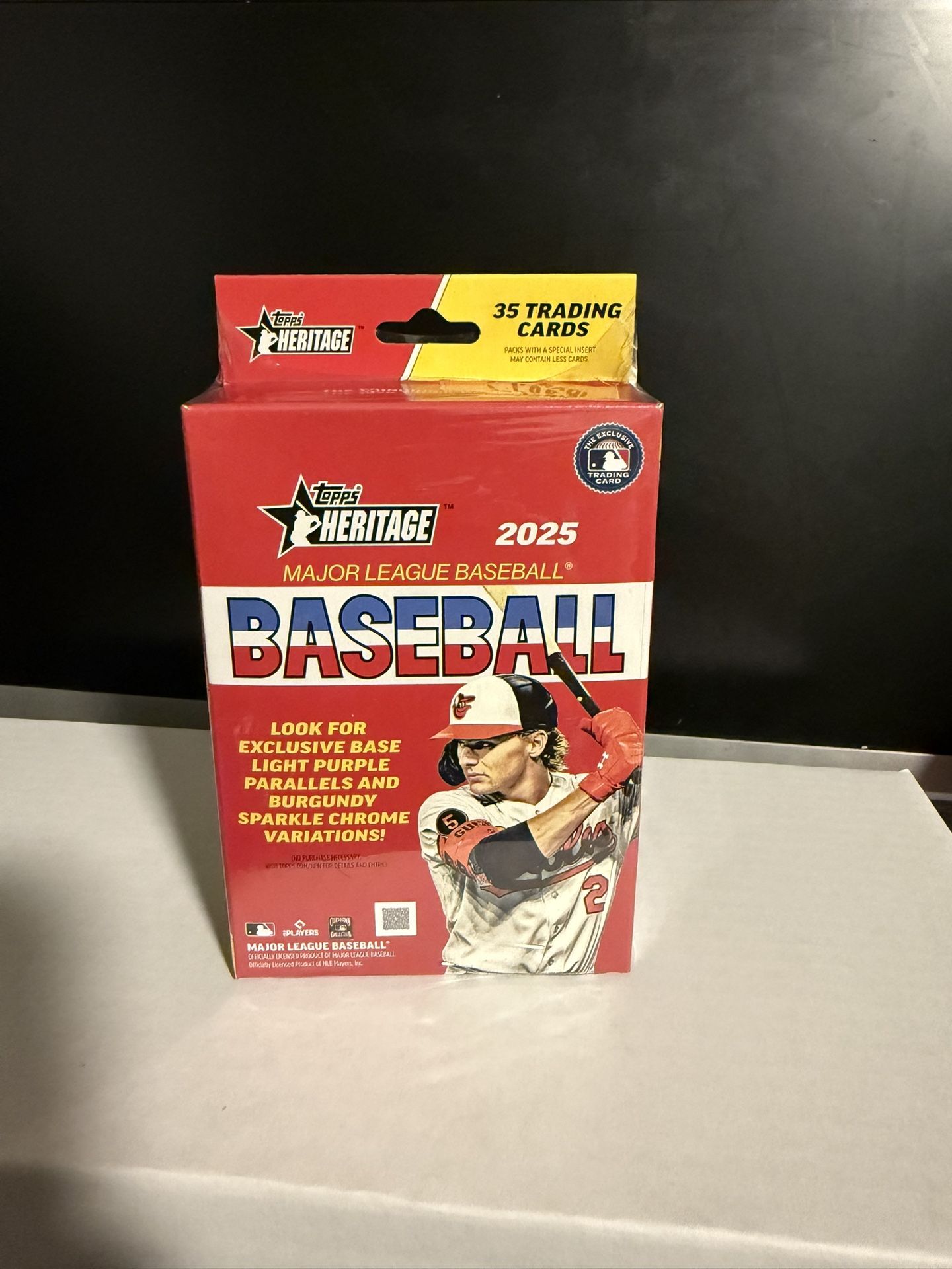2025 Topps Heritage Baseball Cards Hanger Box