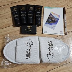 Mirage Casino Hotel Las Vegas Bath Beauty Travel Lot of 9 New - Discontinued 
