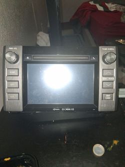 Toyota tundra original radio