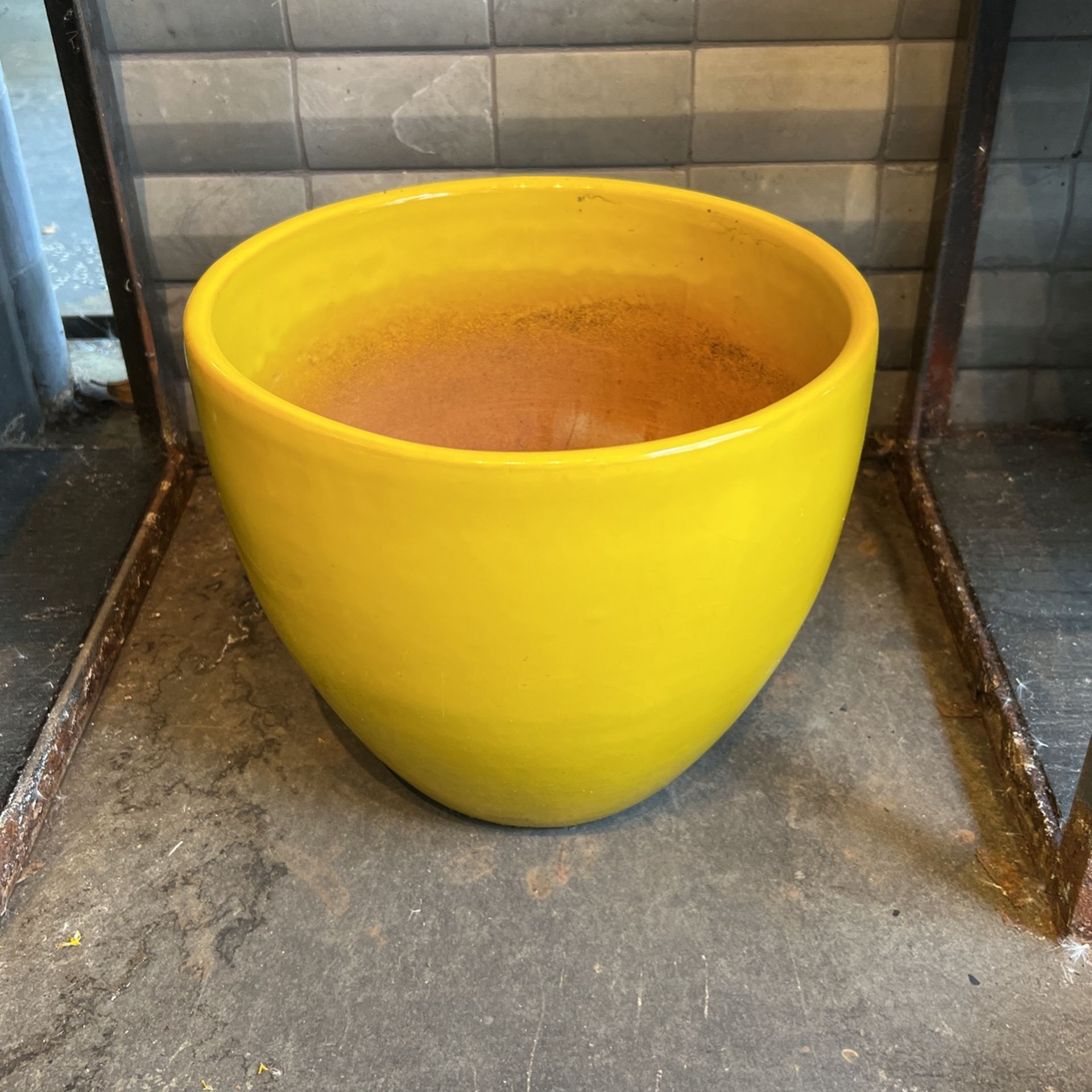 12” Terracotta Ceramic Pot