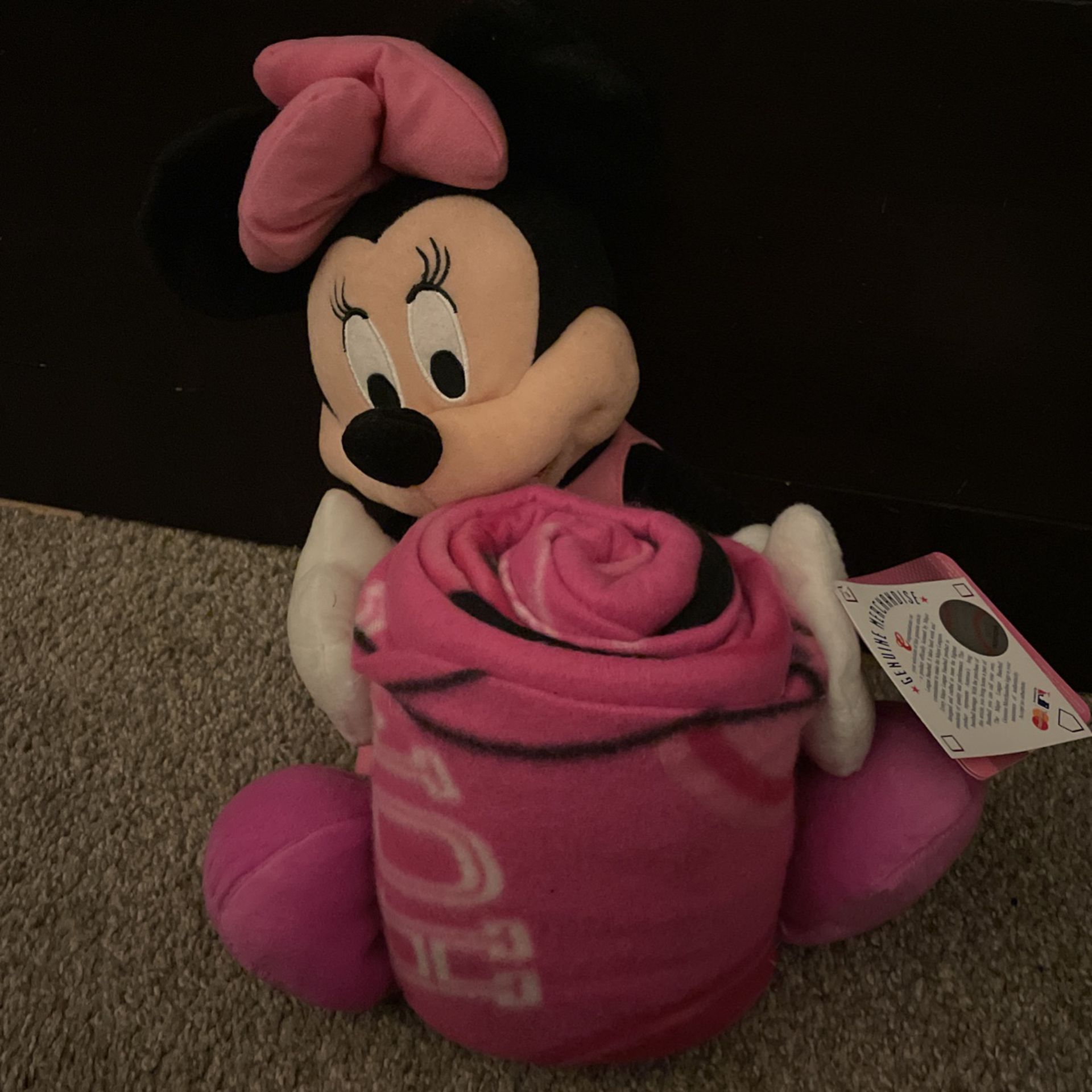 Minnie Mouse With Blanket Dodgers Stadium for Sale in Paramount, CA -  OfferUp