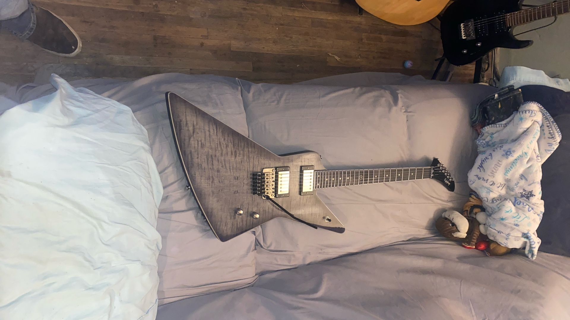 Epiphone Brendon Small GhostHorse Explore