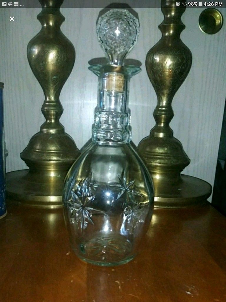 Crystal liquor decanter