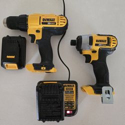 20V Dewalt Drill Driver Kit