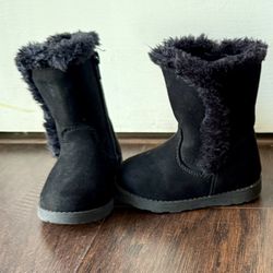 Girls Shoes- Toddler Girls Fleece Fashion Boots Black Cat & Jack