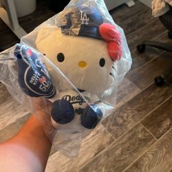 Dodgers Hello Kitty Plush