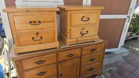 Drawer Dresser And Mirror