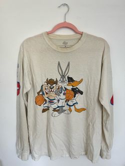 Vintage Unisex Space Jam Looney Toons Long Sleeve Collectors Tshirt