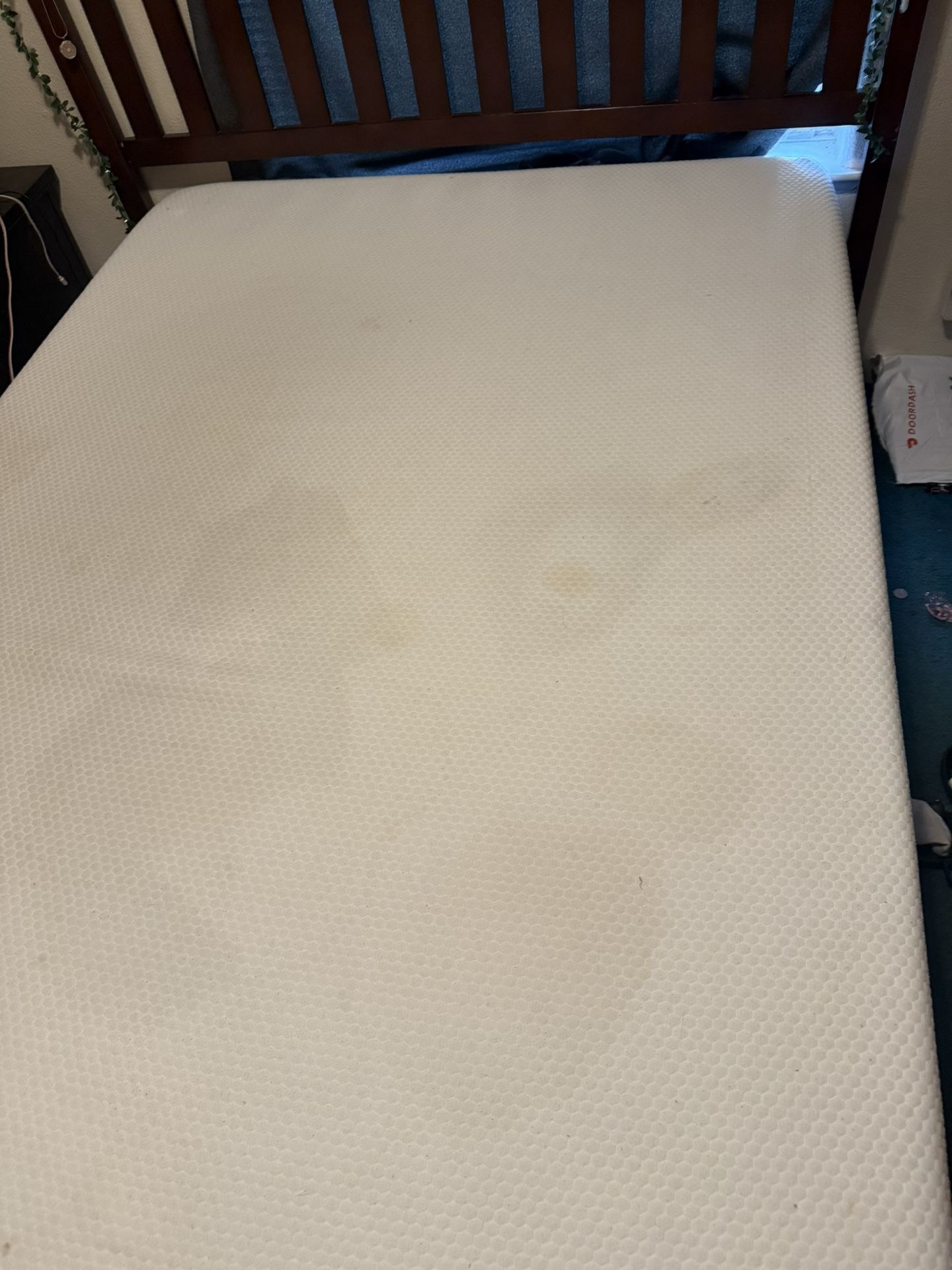 Full Size Mattress And Box Spring 