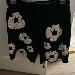 Trendy Shorts