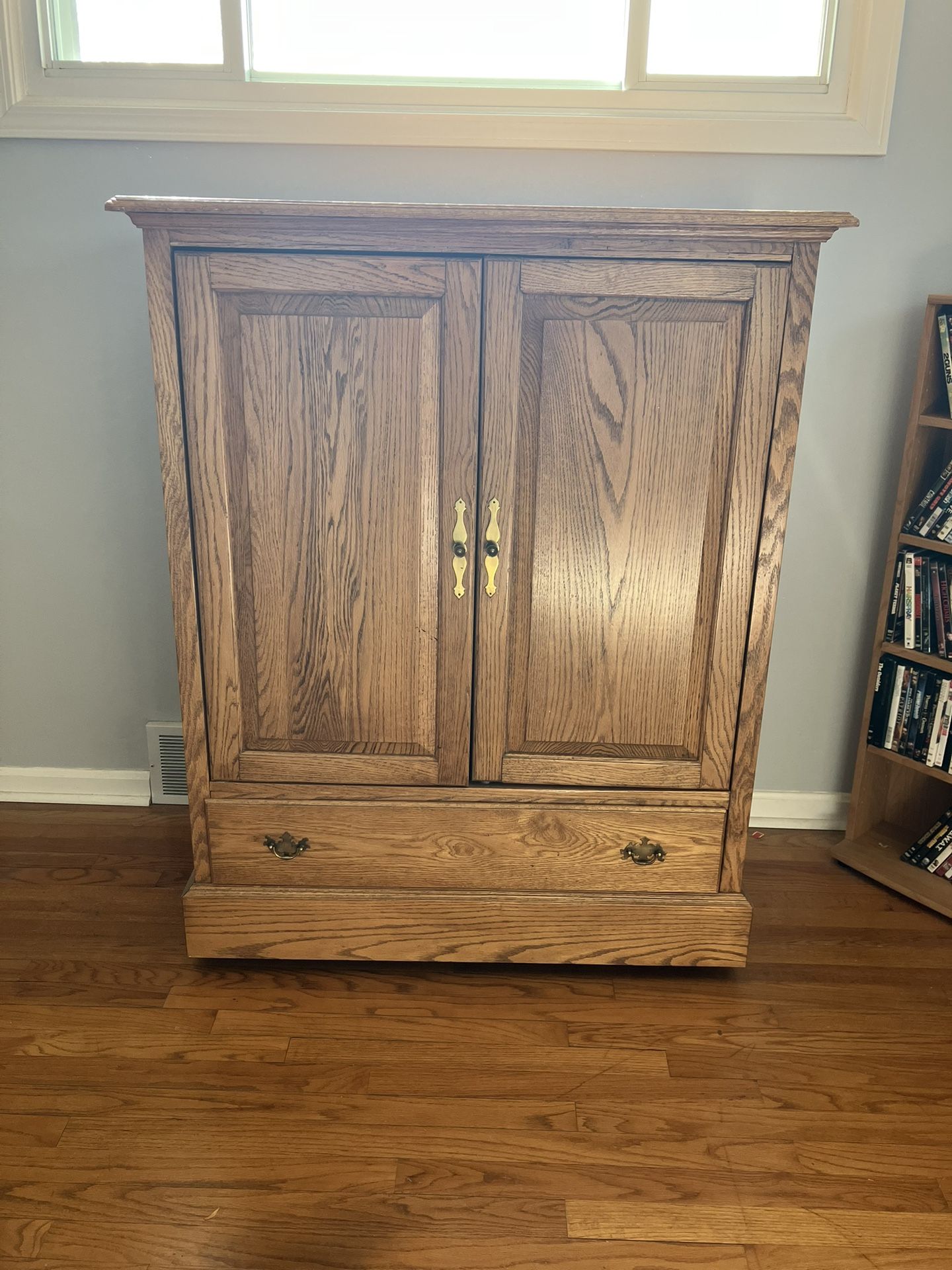 TV Armoire