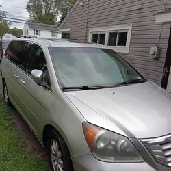 2009 Honda Odyssey Touring Edition 