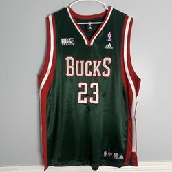 Milwaukee Bucks Jersey NBA Entertainment League Mens 48 Green Adidas Celeb Game