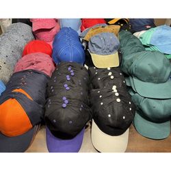 50 Caps Hats Mixed Variety Colors New Wholesale Lot Men Or Women’s you can choose mixed or choose colors & style. Just message. New, unbranded, you ca