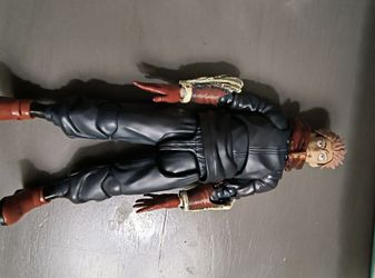 Yuji gauntlets