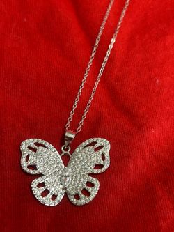 Butterfly pendant with necklace