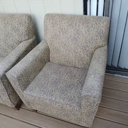 Single Sofas 