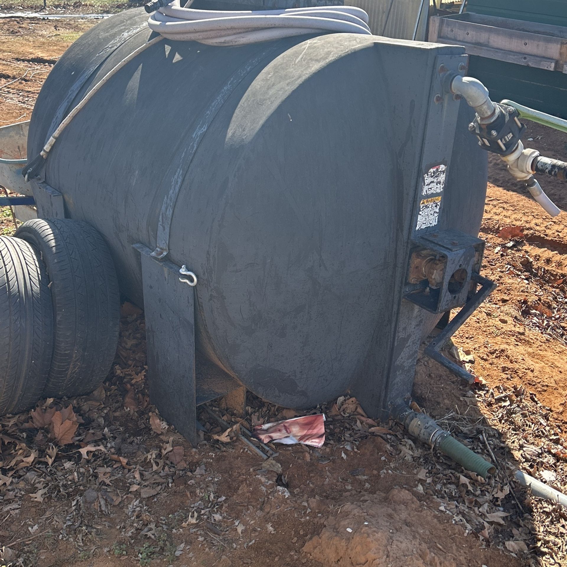 500 gal Seal coat Tank