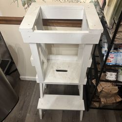 Toddler Standing Tower
