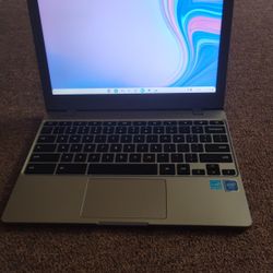 Samsung Chromebook Laptop 