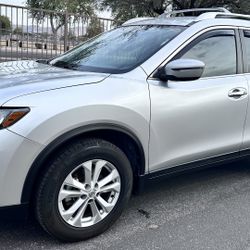 2016 Nissan Rogue 