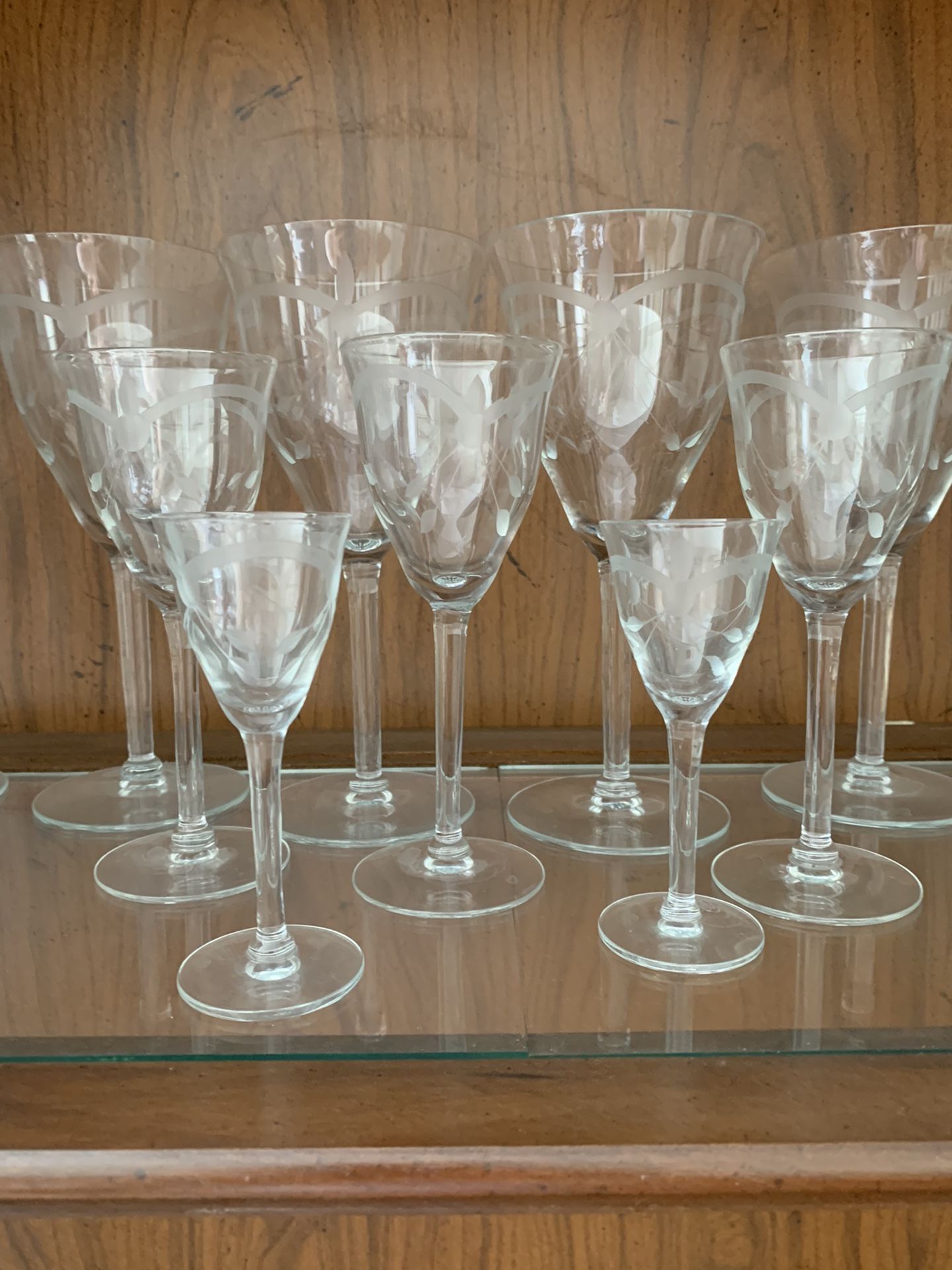 Antique Glasses (3 sizes)