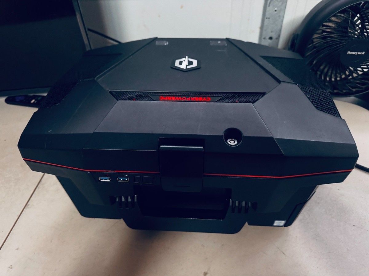 Cyber Power Custom 4-Core Gaming PC-Intel i7 6700-16GB RAM-1TB SSD-8GB GTX 1080