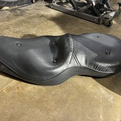 Sportster Seat Stock 2 Up