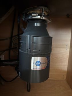 InSinkErator Badger 5XP 3/4 HP Continuous Feed Garbage Disposal, Used