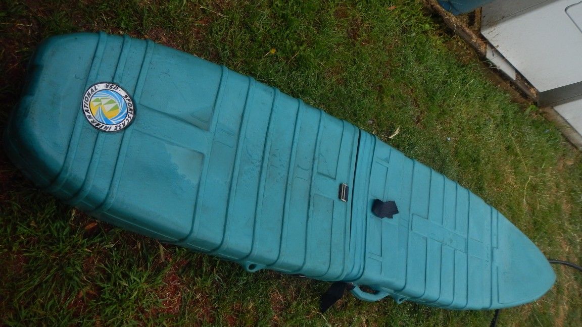 Surfboard travel  case