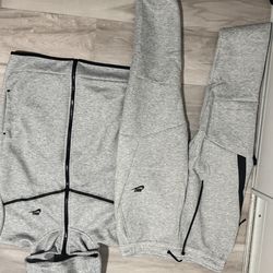Nike tech Brand New 1:1