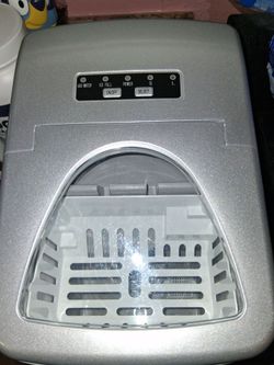 Fridgidaire Ice Maker