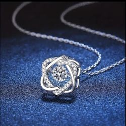 Silver Cubic Zirconia Heart Pendant Necklace For Women With Roses Gift Box