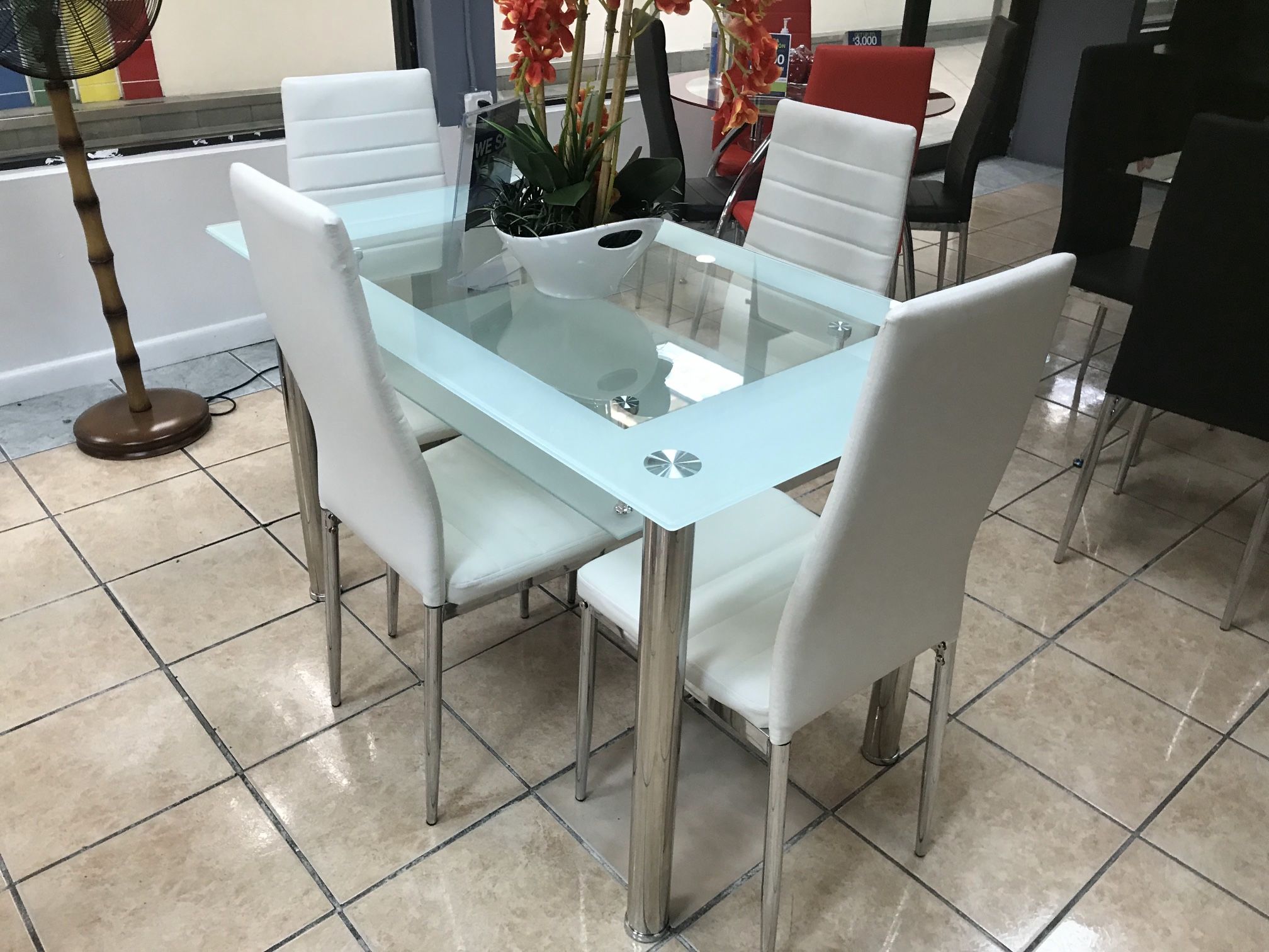 Brand New Furniture Living room/Dining room/Bedroom/Console/Wardrobe/Coffee table/ Accessory decor/Mattress/Mirror Delviery available Miriams furnit