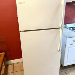 Refrigerator 64.5cm x 28cm x 30cm 