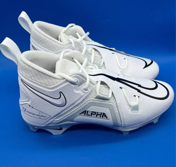 BRAND NEW  Nike Alpha Menace Pro 3 Football Cleats White Black Sizes  9.5, 11.5
