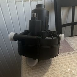 Secondary Air Injection Pump Compatible with Select Mercedes-Benz