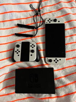 Adult Owned / Nintendo Switch OLED