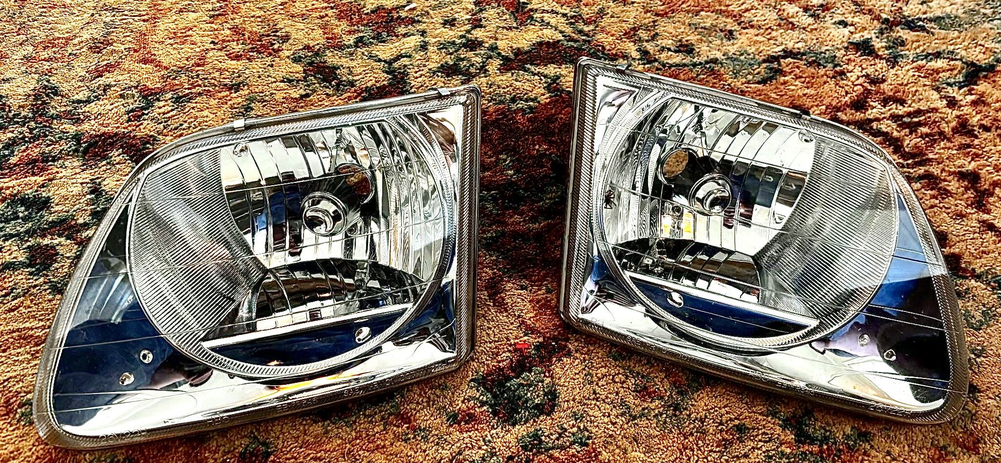 97 THRU 03 FORD F-150/EXPEDITION CRYSTAL CLEAR HEADLIGHT LENSES