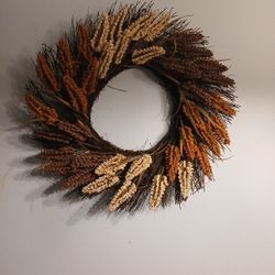 Perfect Eartg Tone Wreath 