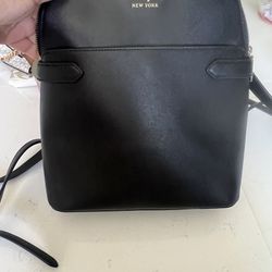 Kate spade backpack used couple of times and like new. 