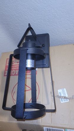 Outdoor Lighting Fixture