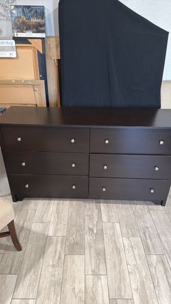 6 Drawer Dresser