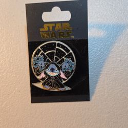 Disney Star Wars pin featuring Stitch dressed as Emperor Palpatine