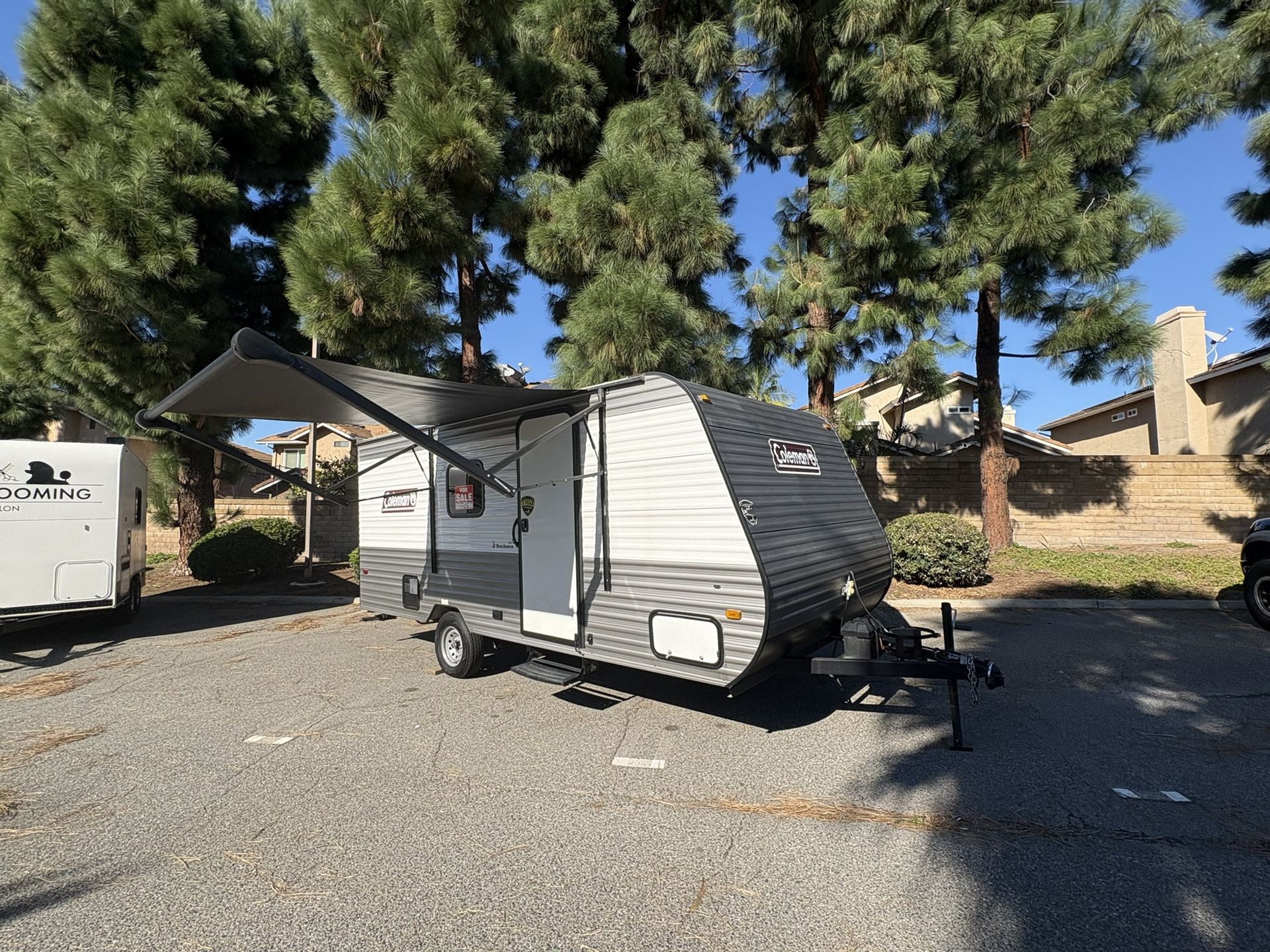 2023 Dutchman Coleman 20ft Travel Trailer 