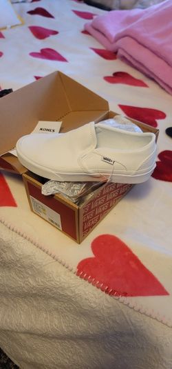 Brand NEW VANS. Girls